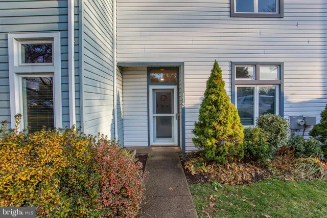 $389,900 | 113 Krista Court, Chalfont, PA 18914