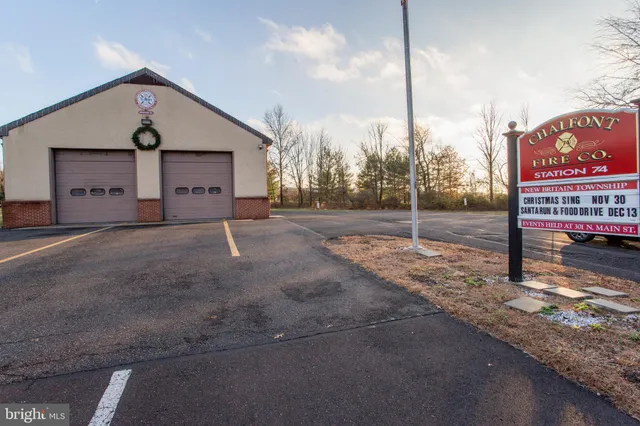 $389,900 | 113 Krista Court, Chalfont, PA 18914