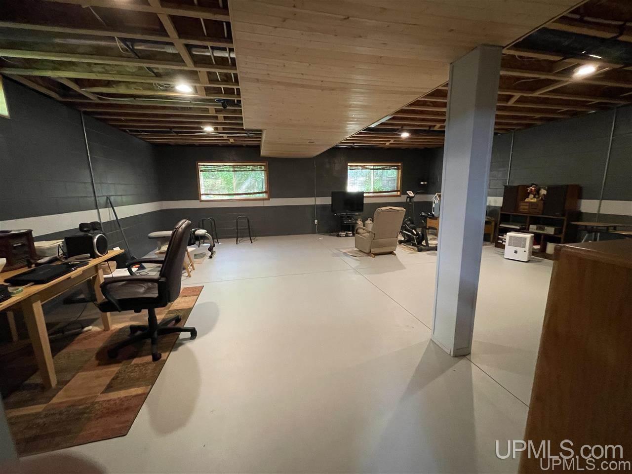 43797 Superior Road Houghton, MI 49931 - Photo 14 of 24 Gallery Image 14