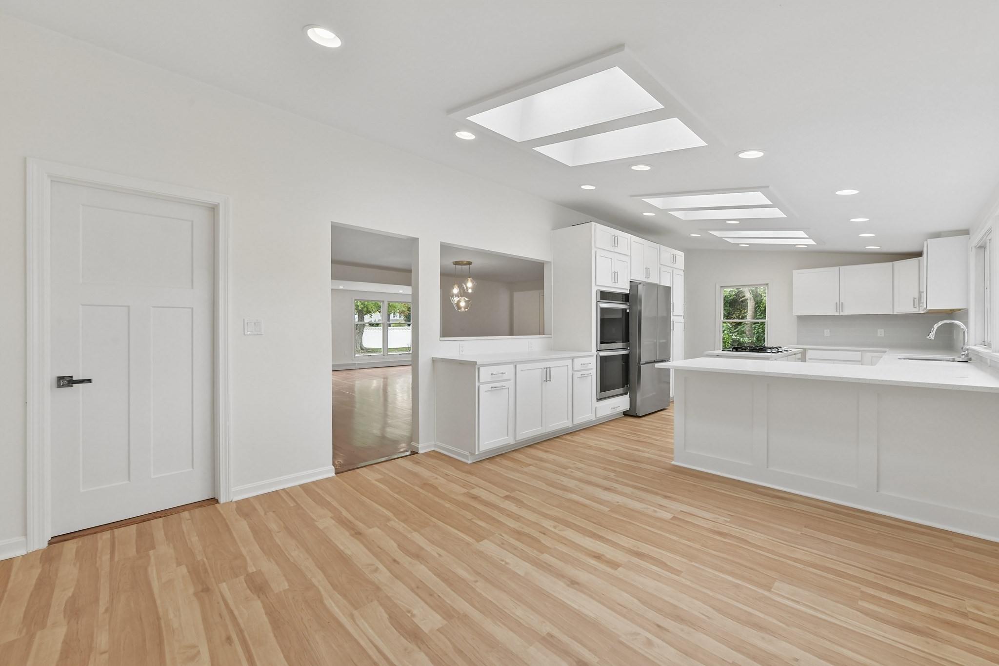 1 Frances Road Burlington, MA 01803 - Photo 11 of 42 Gallery Image 11
