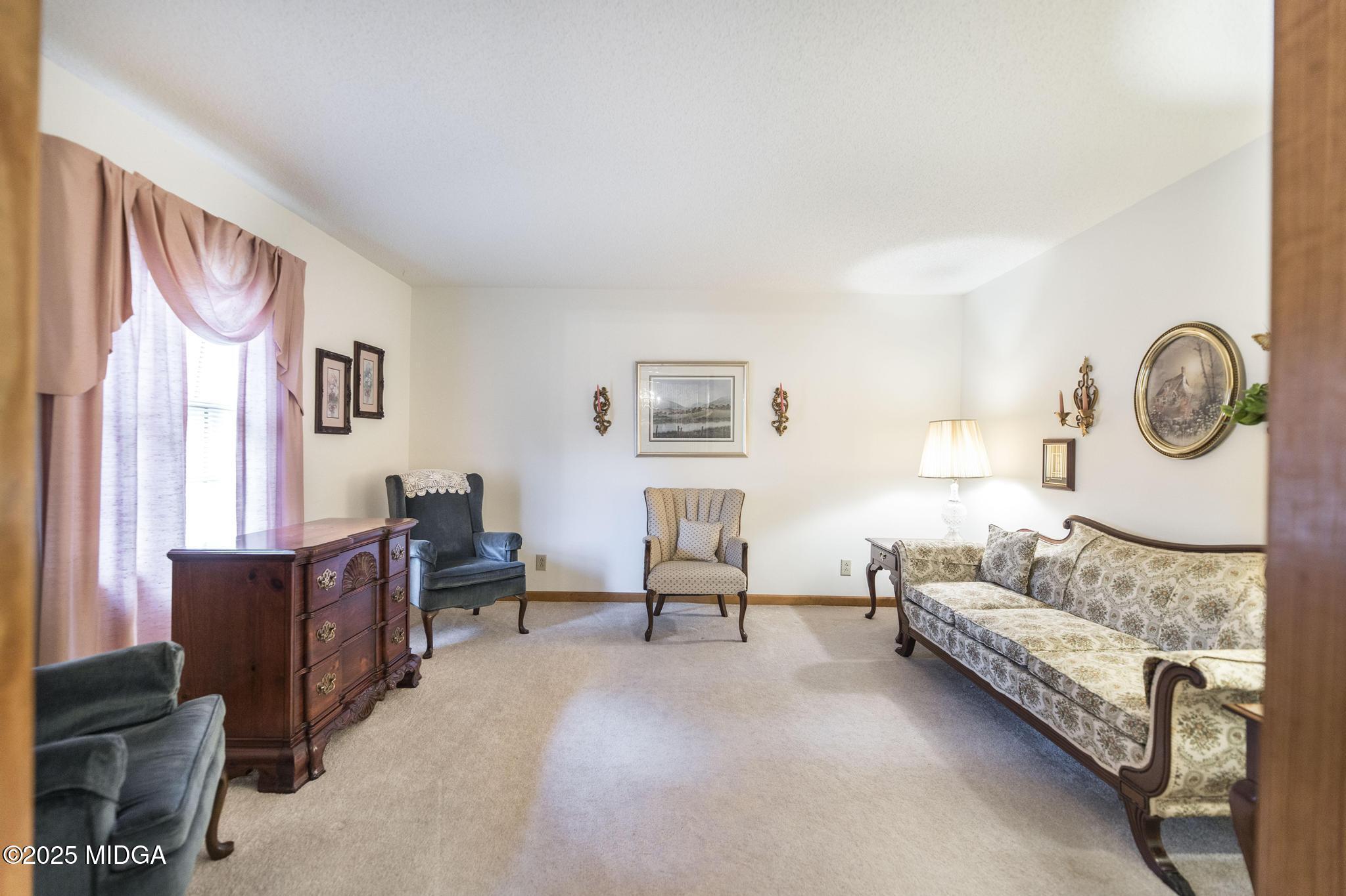 5371 School Rd 8