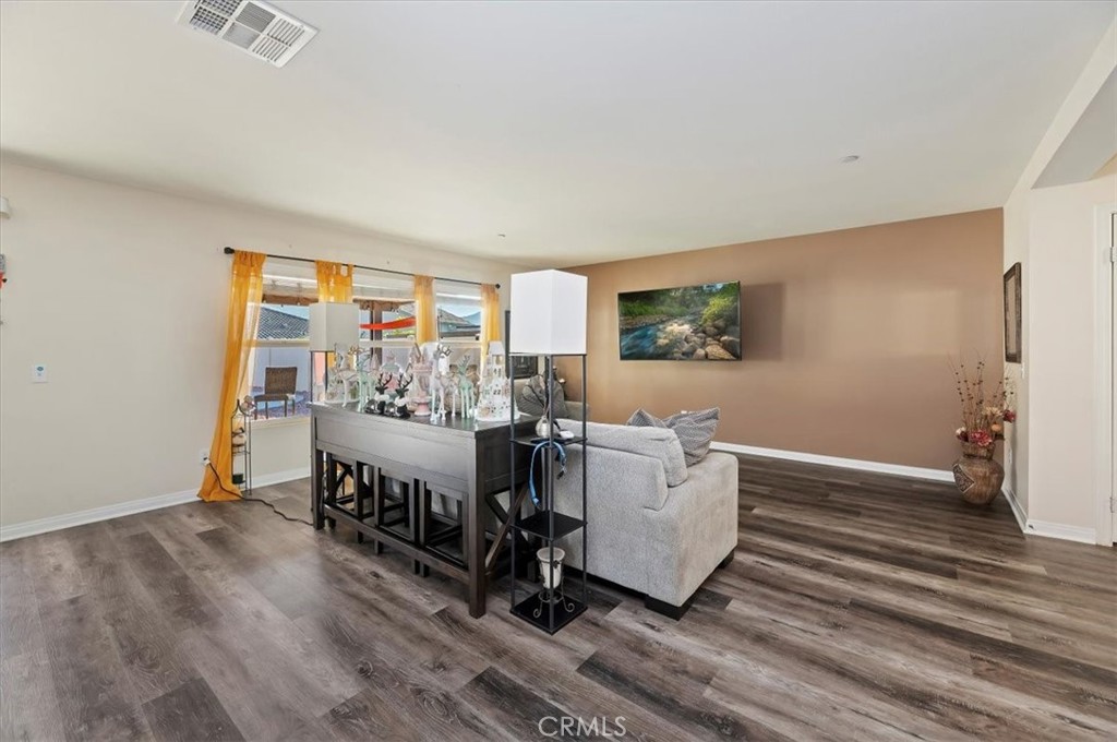 20583 Spring Street Riverside, CA 92507 - Photo 14 of 38 Great Room