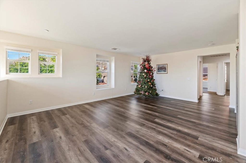 20583 Spring Street Riverside, CA 92507 - Photo 17 of 38 Loft