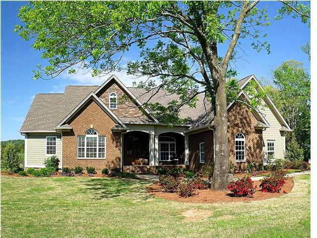 185 White Oak Valley Road Cleveland, TN 37312 - Photo 1 of 30 Primary Photo