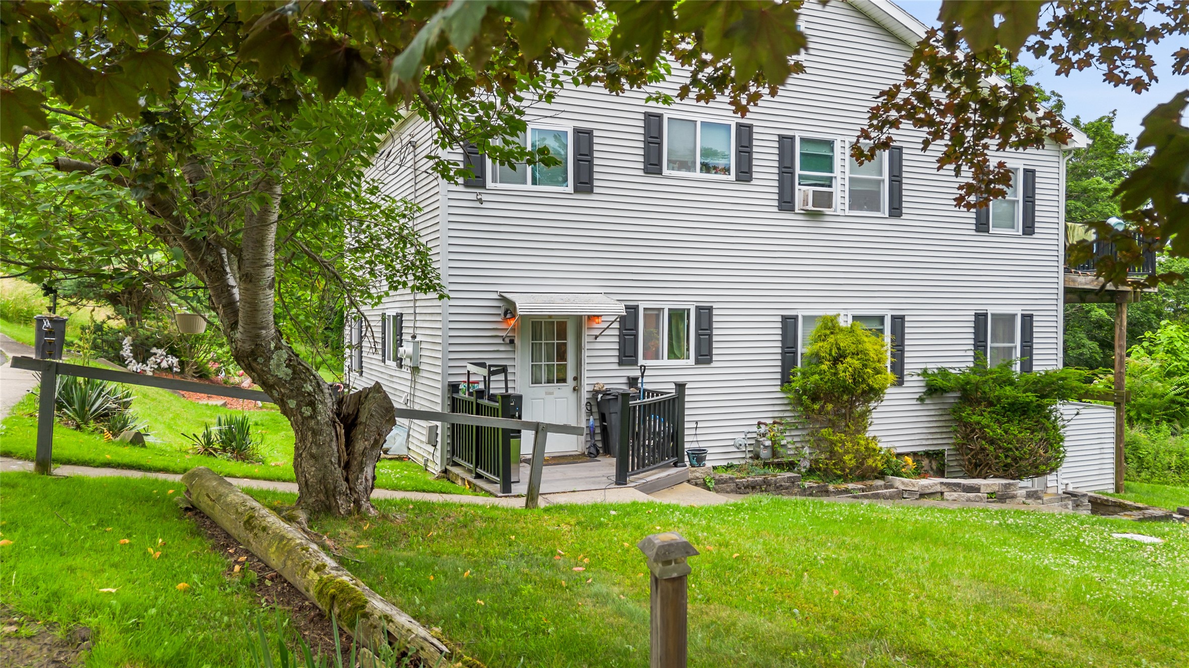 15-19 Thomas Road Binghamton, NY 13905 - Photo 3 of 26