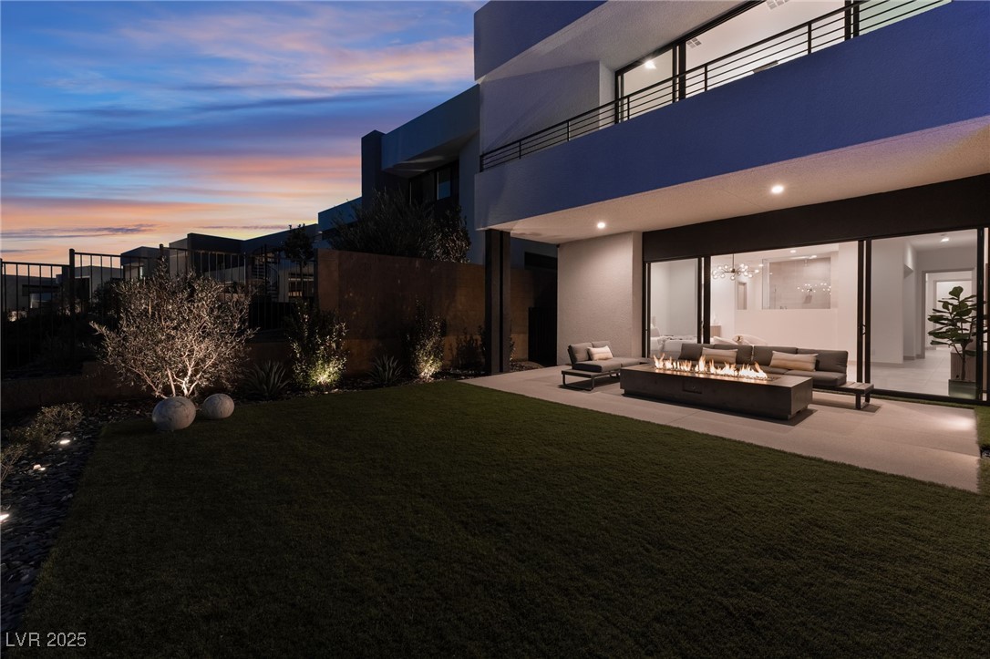 33 Falling Ridge Lane Henderson, NV 89011 - Photo 46 of 70