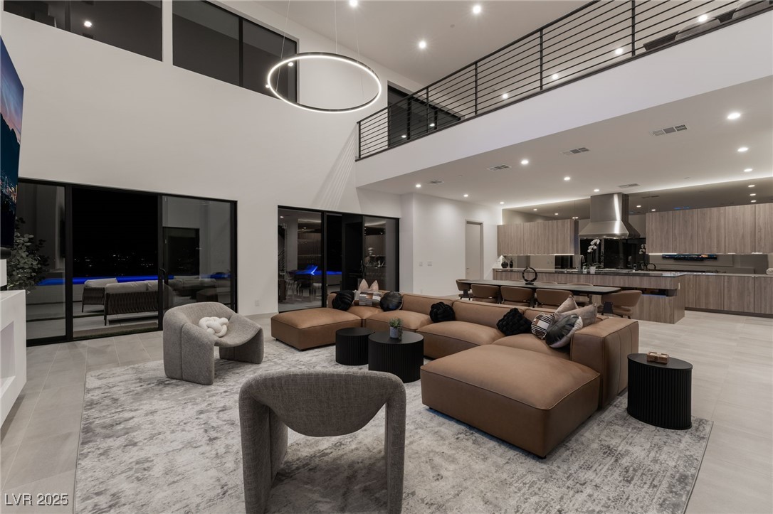 33 Falling Ridge Lane Henderson, NV 89011 - Photo 54 of 70