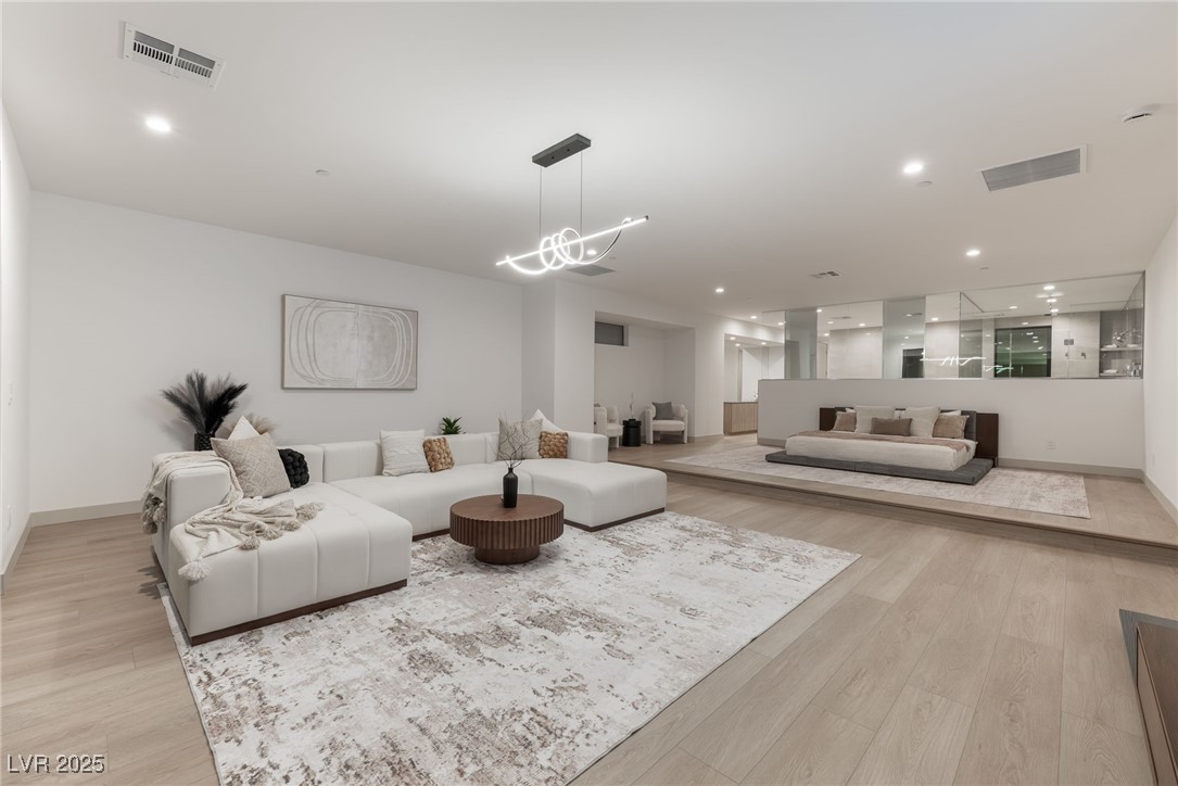 33 Falling Ridge Lane Henderson, NV 89011 - Photo 57 of 70 L