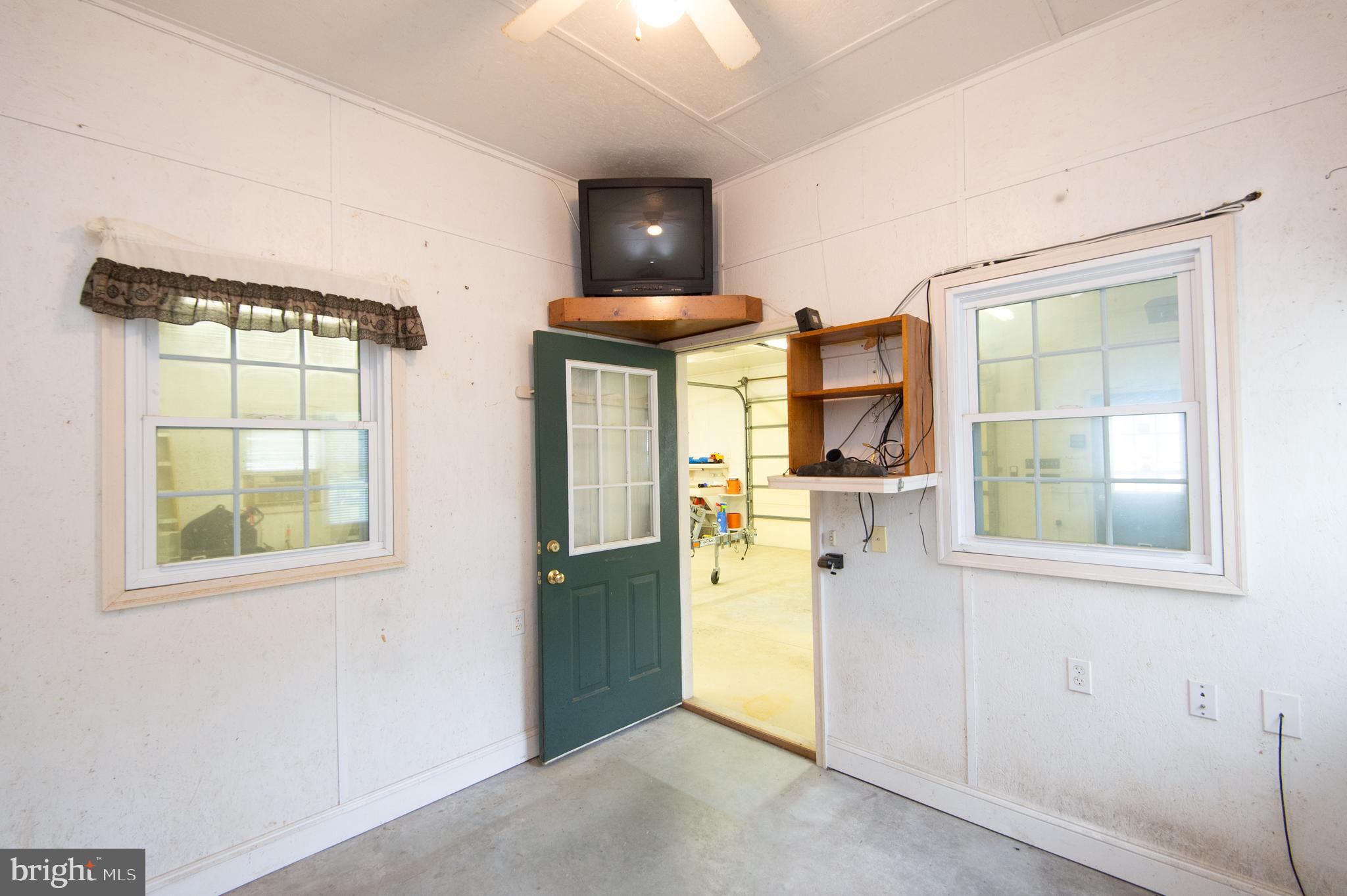 110 Middle Street Vienna, MD 21869 - Photo 26 of 64