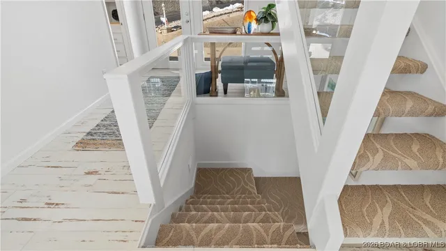 $1,150,000 | 30435 Bullock Drive, Gravois Mills, MO 65037