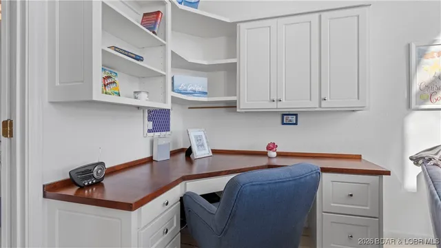 $1,150,000 | 30435 Bullock Drive, Gravois Mills, MO 65037