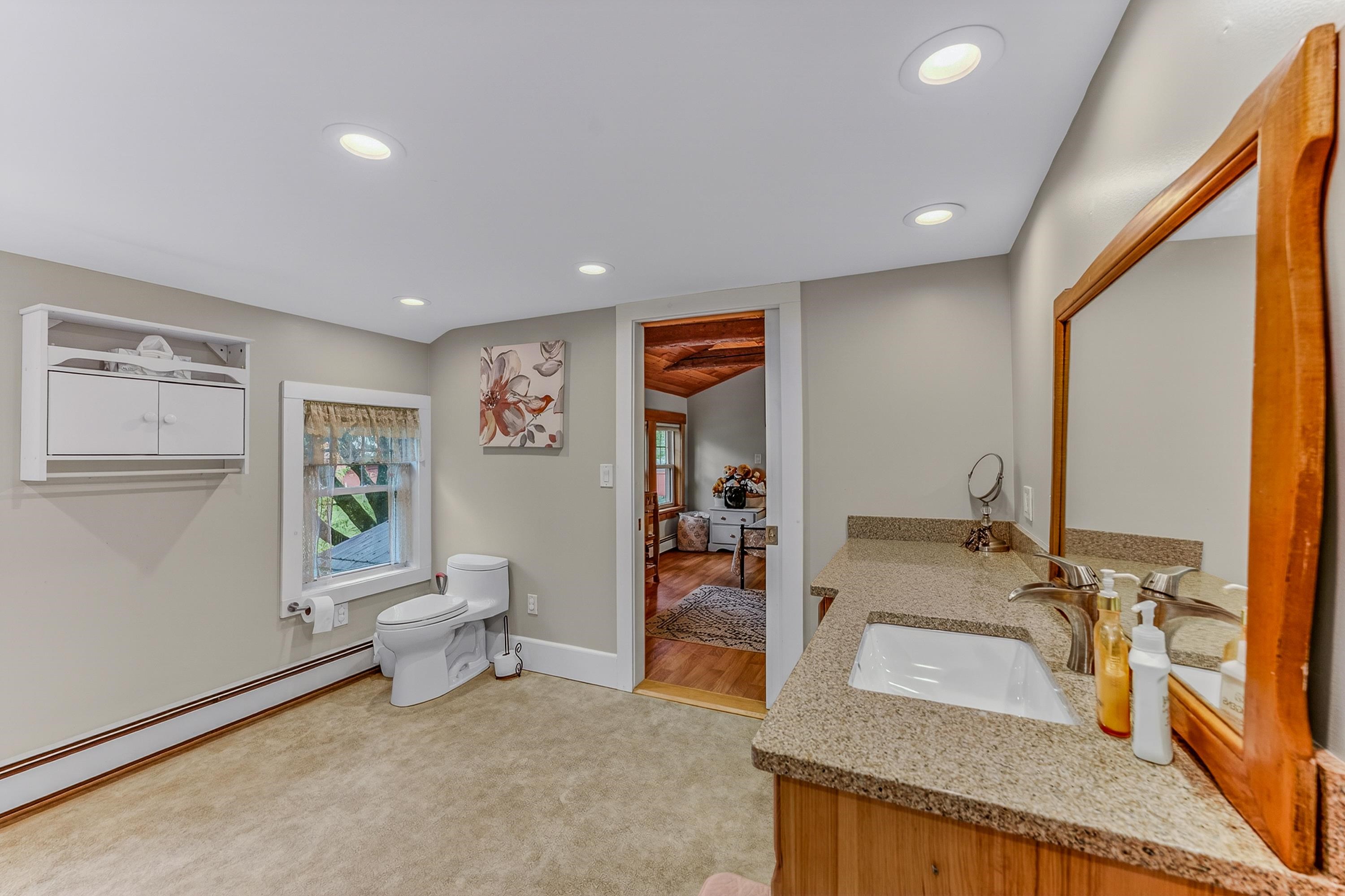 3310 Main Street Bethlehem, NH 03574 - Photo 18 of 56