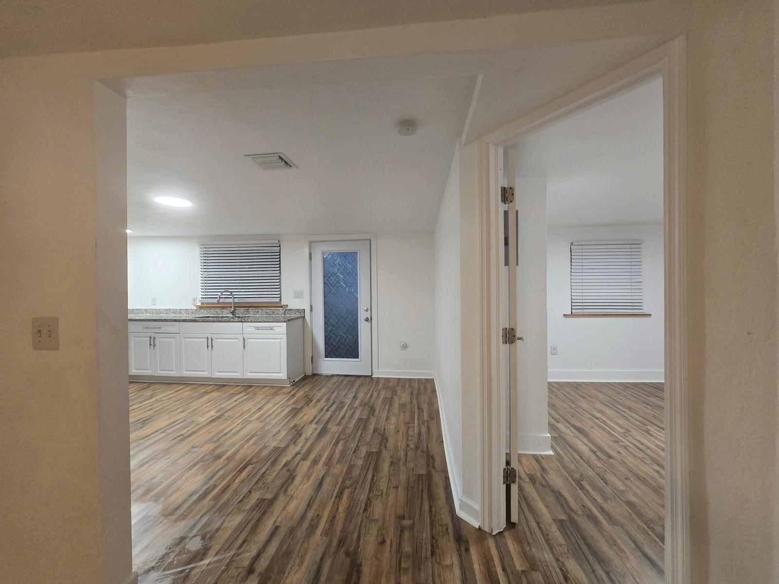 3901 Lakewood Road, Unit B Lake Worth Beach, FL 33461 - Photo 5 of 13 WhatsApp Image 2026-03-24 at 20.41.15 (1