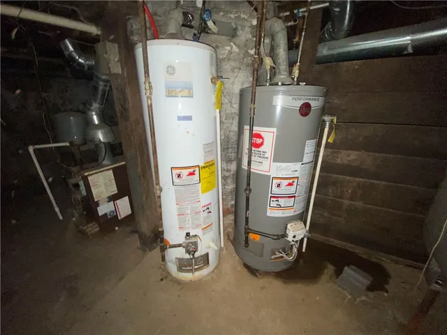 $90,000 | 239 Saratoga Avenue, Rochester, NY 14608