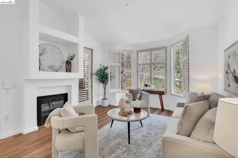 $515,000 | 260 Caldecott Lane, Unit 314, Oakland, CA 94618