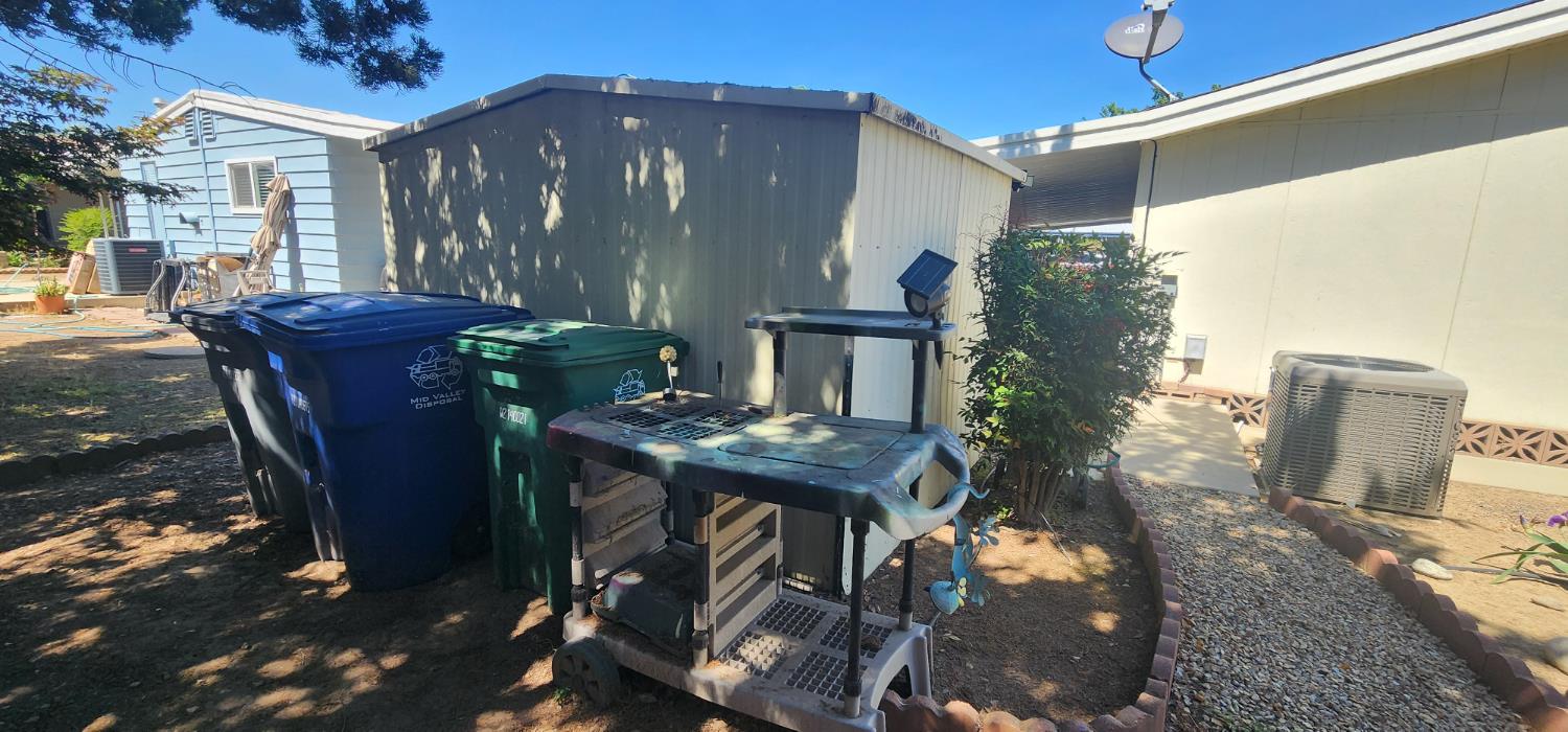 1300 West Olson Avenue, Unit 132 Reedley, CA 93654 - Photo 16 of 37