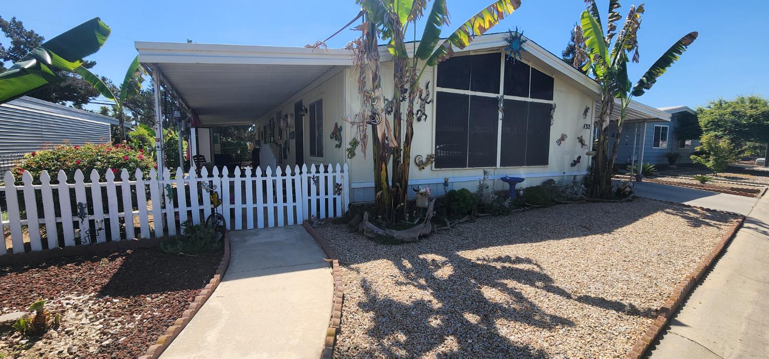 1300 West Olson Avenue, Unit 132 Reedley, CA 93654 - Photo 3 of 37