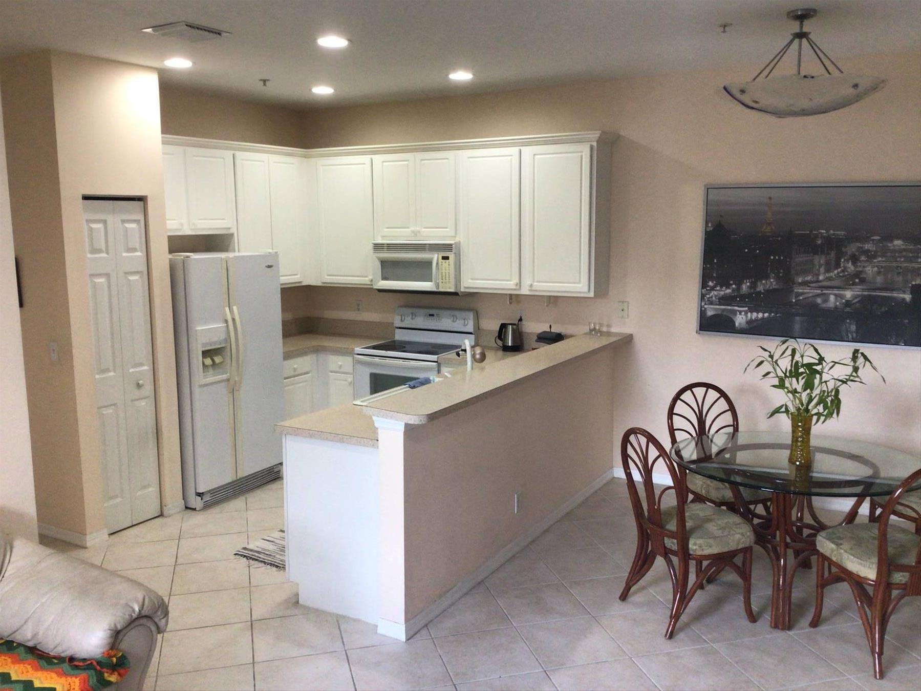 110 Lighthouse Circle, Unit J Tequesta, FL 33469 - Photo 2 of 6 18457585-2