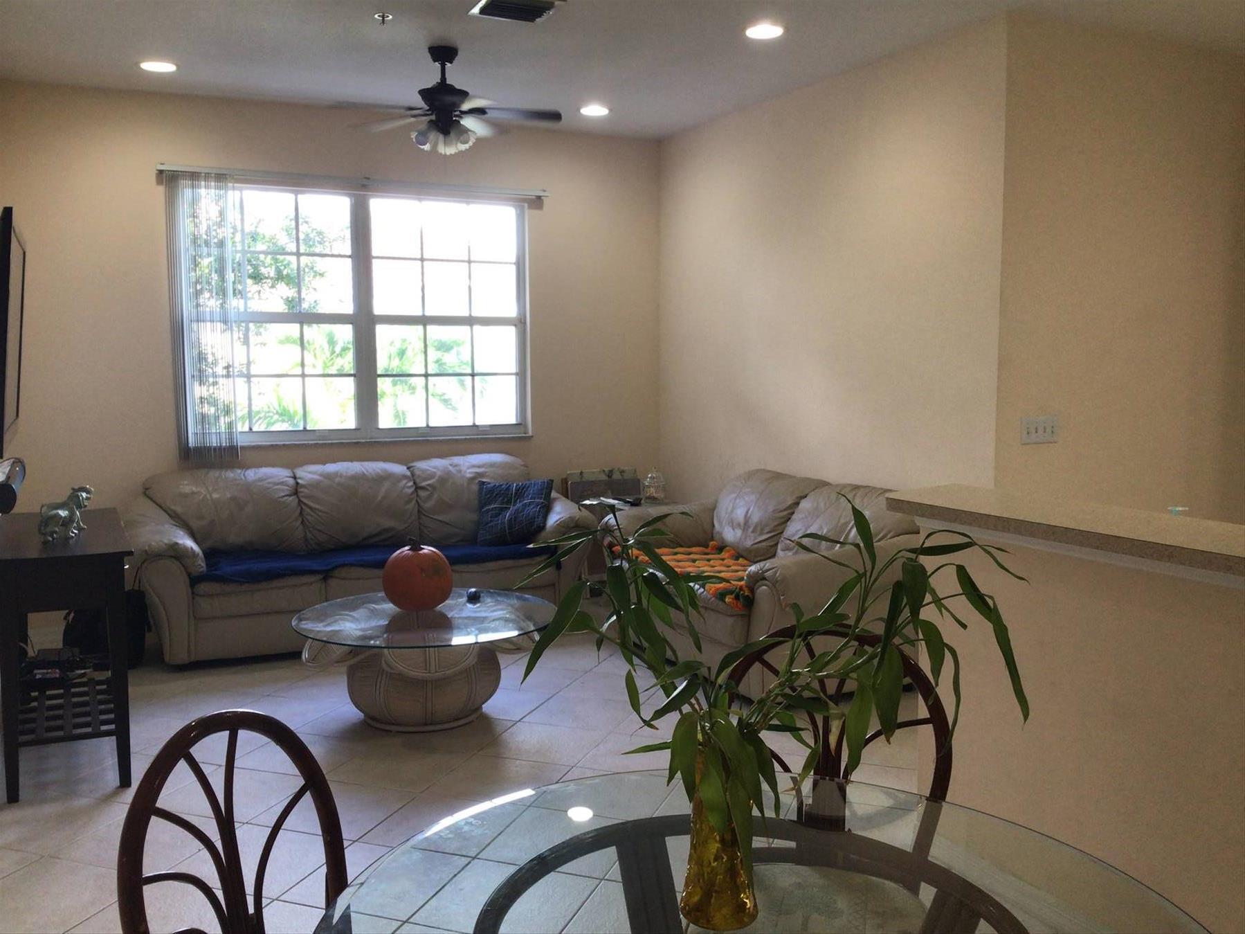 110 Lighthouse Circle, Unit J Tequesta, FL 33469 - Photo 4 of 6 18457585-4