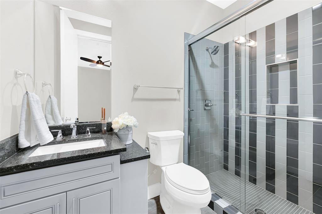 4060 Spring Valley Road, Unit 105 Farmers Branch, TX 75244 - Photo 16 of 19 First Floor