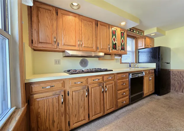 $589,000 | 15 Sapir Street, Valley Stream, NY 11580