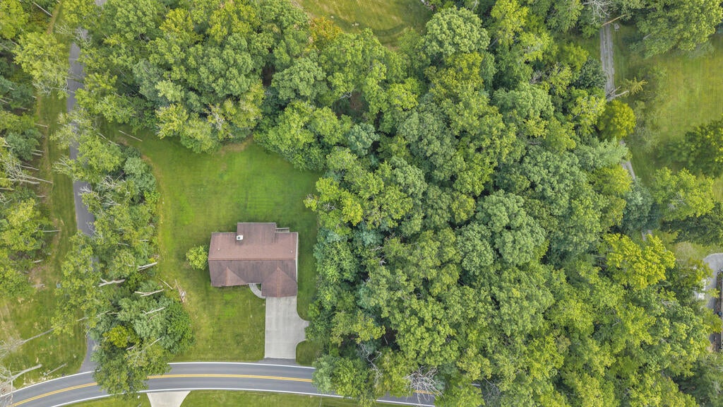1427 Maxwell Hill Road Beckley, WV 25801 - Photo 13 of 40 Gallery Image 13