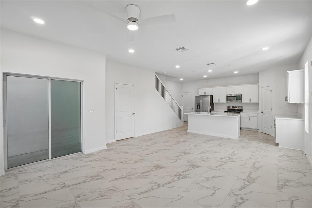 610 Silver Strm Court Brandon, FL 33511 - Photo 6 of 36