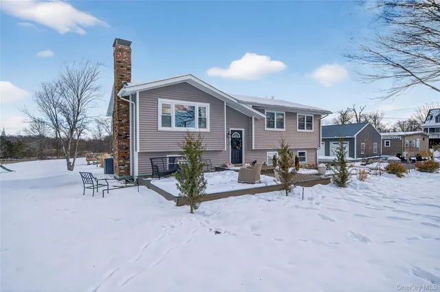 $549,999 | 1076 Hoagerburgh Road, Wallkill, NY 12589