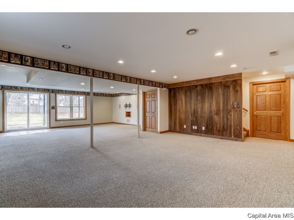 42 Woodland Trail Rochester, IL 62563 - Photo 36 of 36 Gallery Image 36