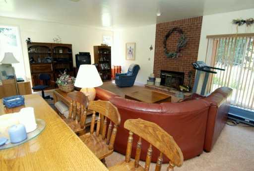 266 Valley Road Wexford, PA 15090 - Photo 4 of 8 Other.