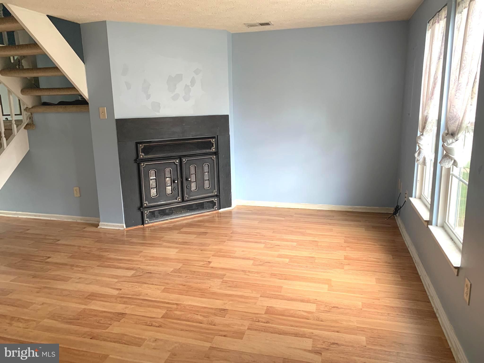 509 Riggs Court Frederick, MD 21703 - Photo 3 of 18 Gallery Image 3