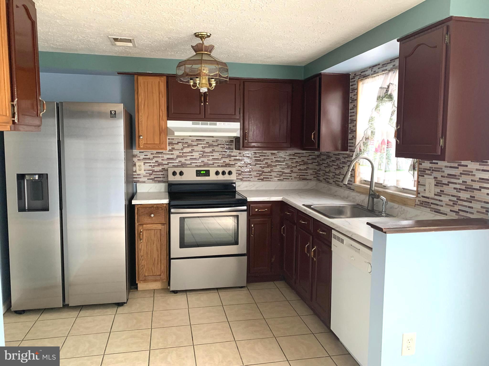 509 Riggs Court Frederick, MD 21703 - Photo 7 of 18 Gallery Image 7