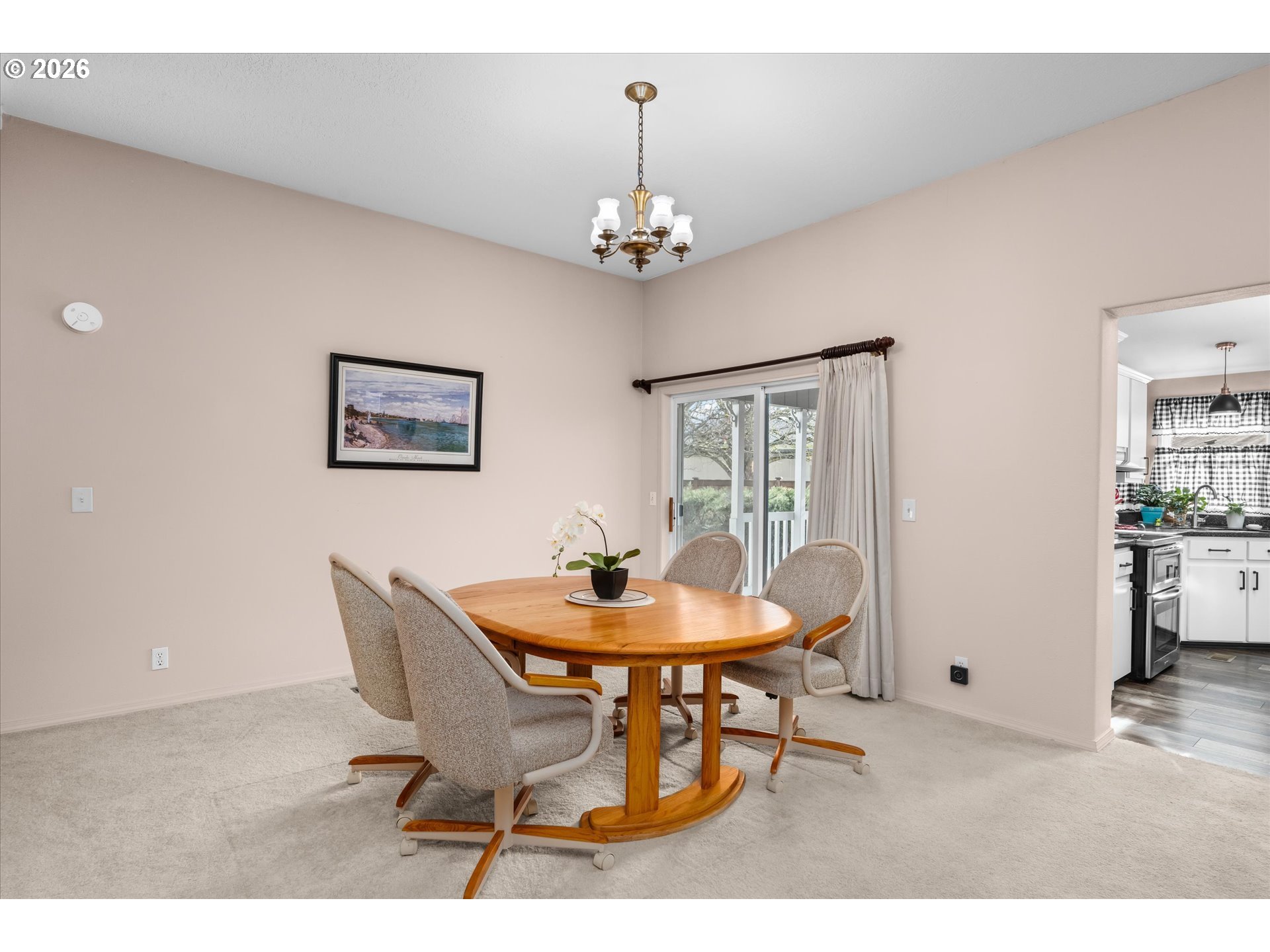 4055 Royal Avenue, Unit 93 Eugene, OR 97402 - Photo 11 of 39 Dining Room