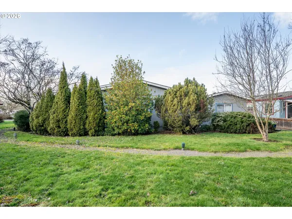 $209,000 | 4055 Royal Avenue, Unit 93, Eugene, OR 97402