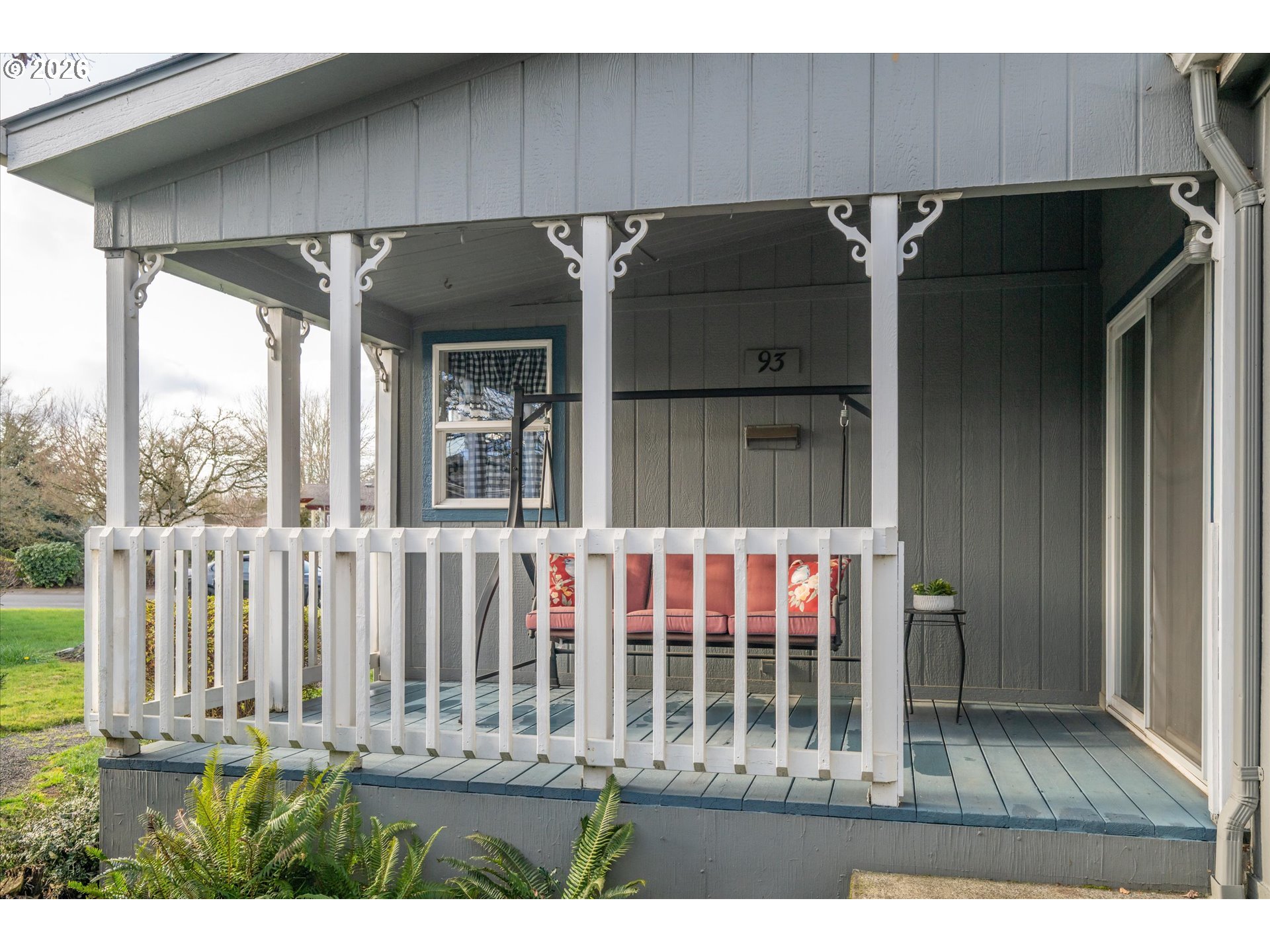 4055 Royal Avenue, Unit 93 Eugene, OR 97402 - Photo 27 of 39 Porch