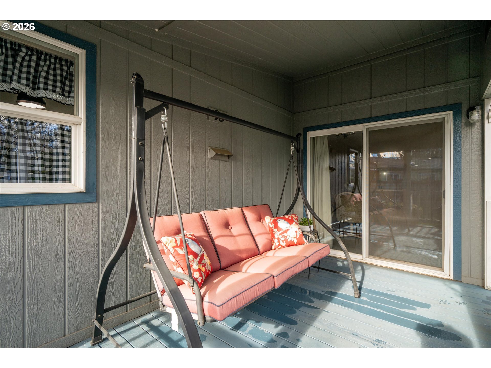 4055 Royal Avenue, Unit 93 Eugene, OR 97402 - Photo 28 of 39 Porch