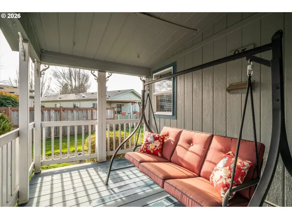 $209,000 | 4055 Royal Avenue, Unit 93, Eugene, OR 97402