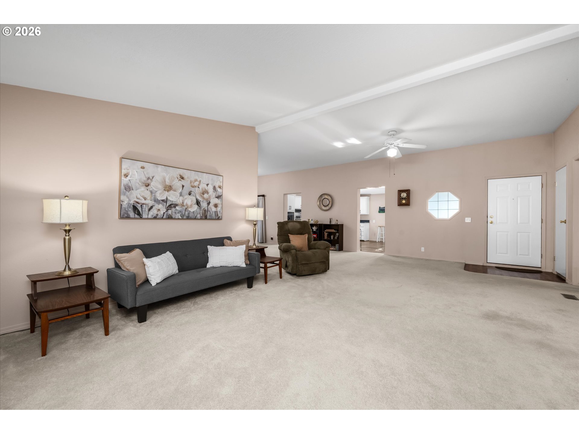 4055 Royal Avenue, Unit 93 Eugene, OR 97402 - Photo 8 of 39 Living Room