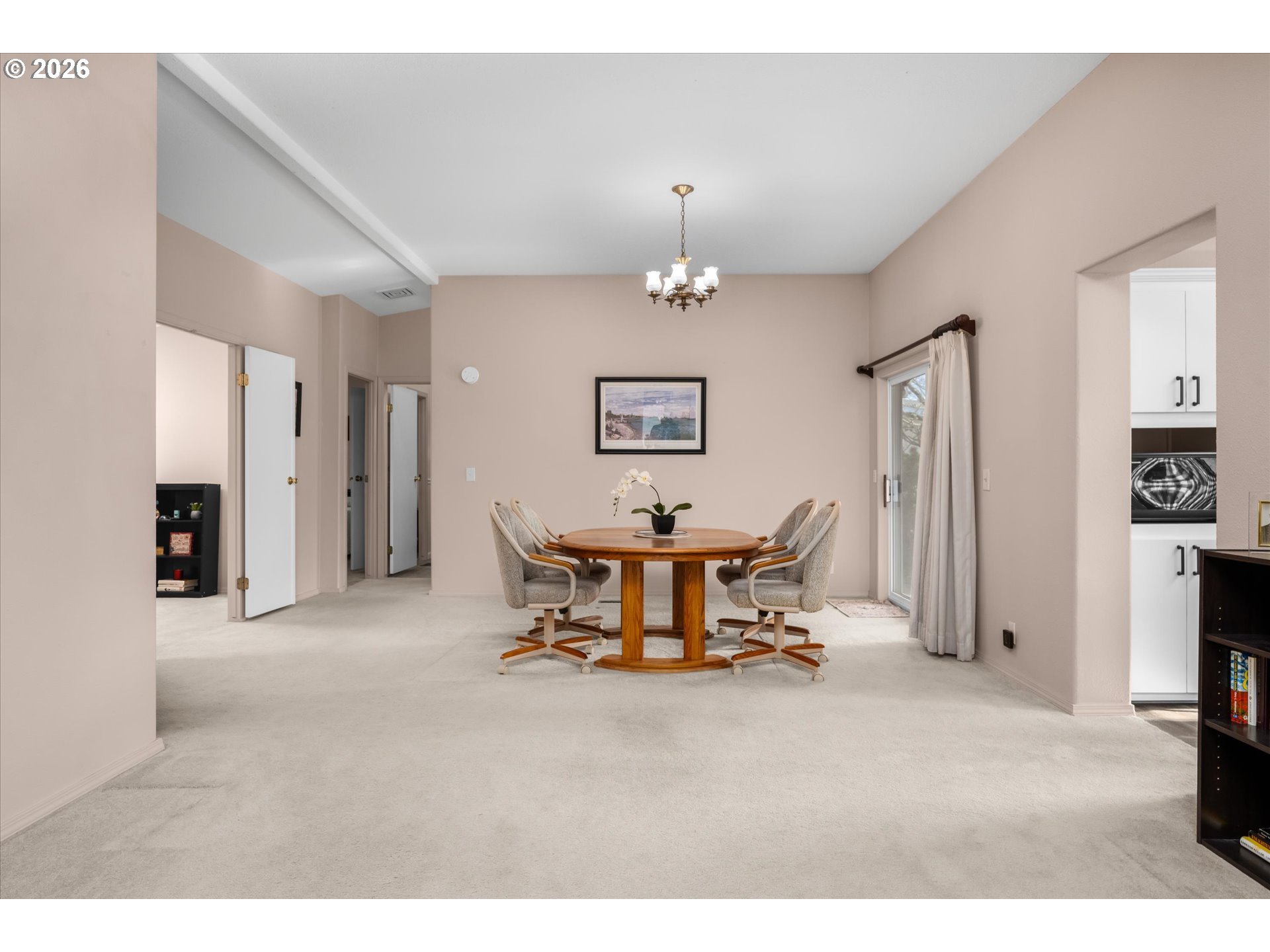 4055 Royal Avenue, Unit 93 Eugene, OR 97402 - Photo 9 of 39 Dining Room