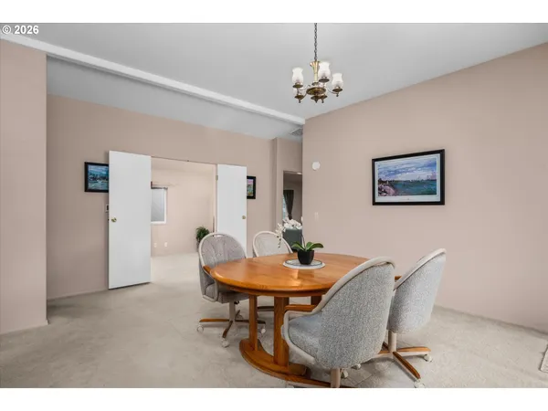 $209,000 | 4055 Royal Avenue, Unit 93, Eugene, OR 97402