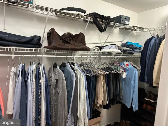 $2,000 | 441 Tomlinson Road, Unit C2, Philadelphia, PA 19116