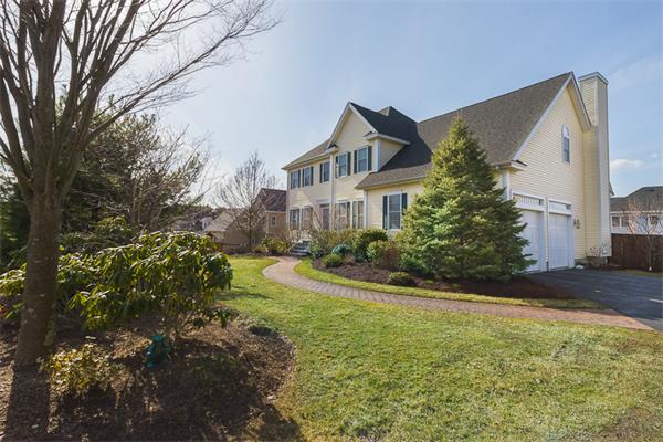 347 South Road Bedford, MA 01730 - Photo 1 of 24