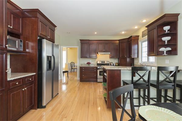 347 South Road Bedford, MA 01730 - Photo 14 of 24