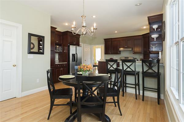 347 South Road Bedford, MA 01730 - Photo 17 of 24