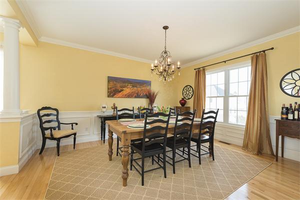 347 South Road Bedford, MA 01730 - Photo 9 of 24