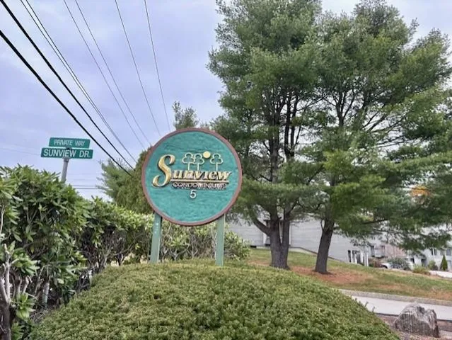 $420,000 | 5 Tsienneto Road, Unit 151, Derry, NH 03038