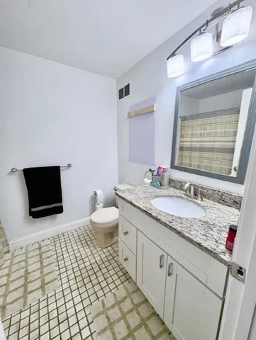 $420,000 | 5 Tsienneto Road, Unit 151, Derry, NH 03038