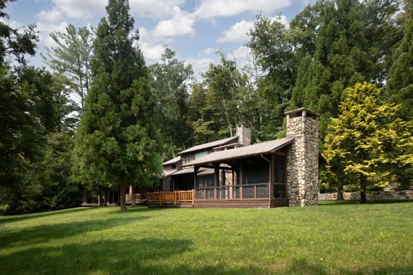 $3,170,000 | 20 Kirk Road, Sharon, CT 06069
