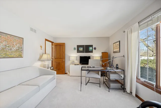 $799,000 | 447 Stratford Lane, Willowbrook, IL 60527