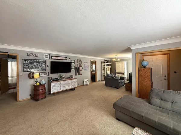 $374,000 | 3876 230th Street, Montevideo, MN 56265